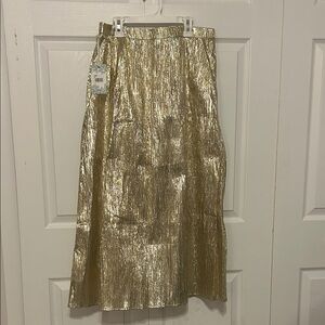 Elegant Gold A-Line Skirt